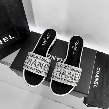 CHA-NEL SHINE