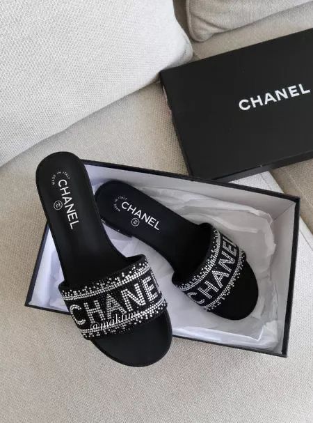 CHA-NEL SHINE