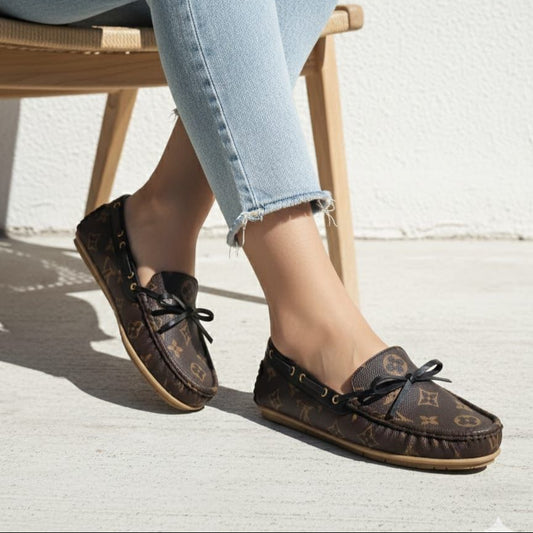 L-V TIE LOAFER