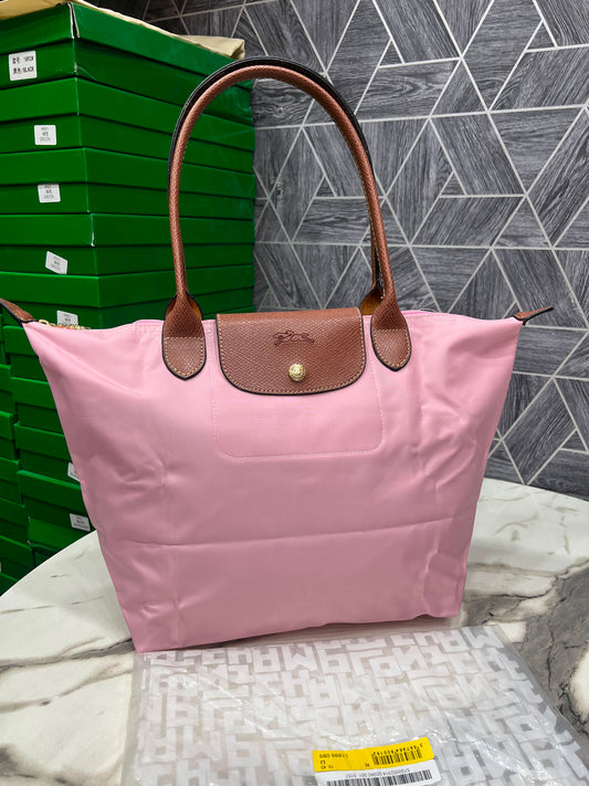 LONG CHAMP M TOTE BAG