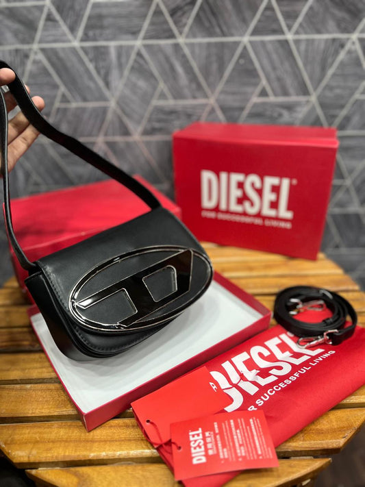 D-L 1DR ICONIC SHOULDER BAG