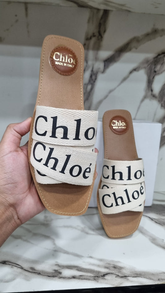 CHL0E WOODY